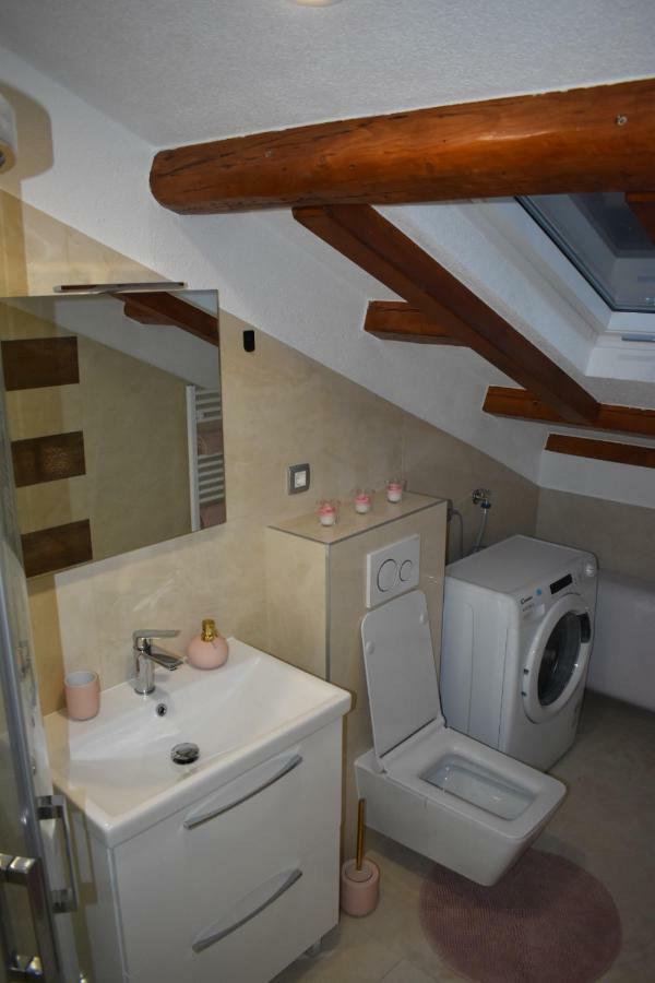 Dante Apartment سبليت المظهر الخارجي الصورة
