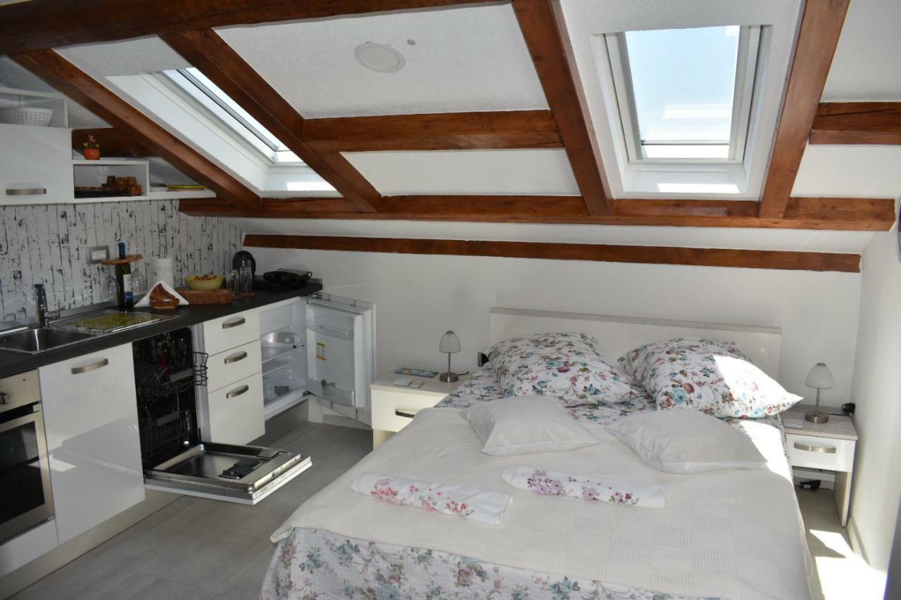 Dante Apartment سبليت المظهر الخارجي الصورة